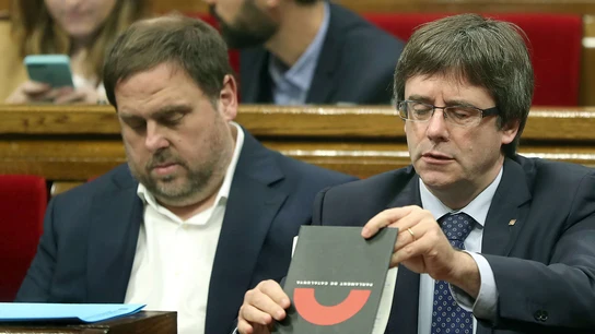 Oriol Junqueras y Carles Puigdemont Oriol Junqueras y Carles Puigdemont en el Parlament