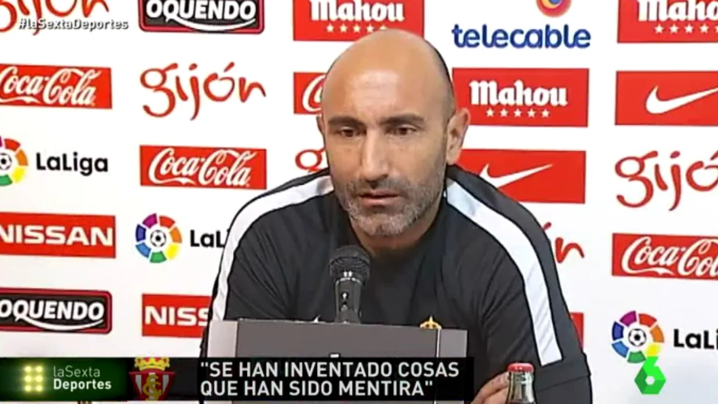 Abelardo en rueda de prensa Abelardo en rueda de prensa