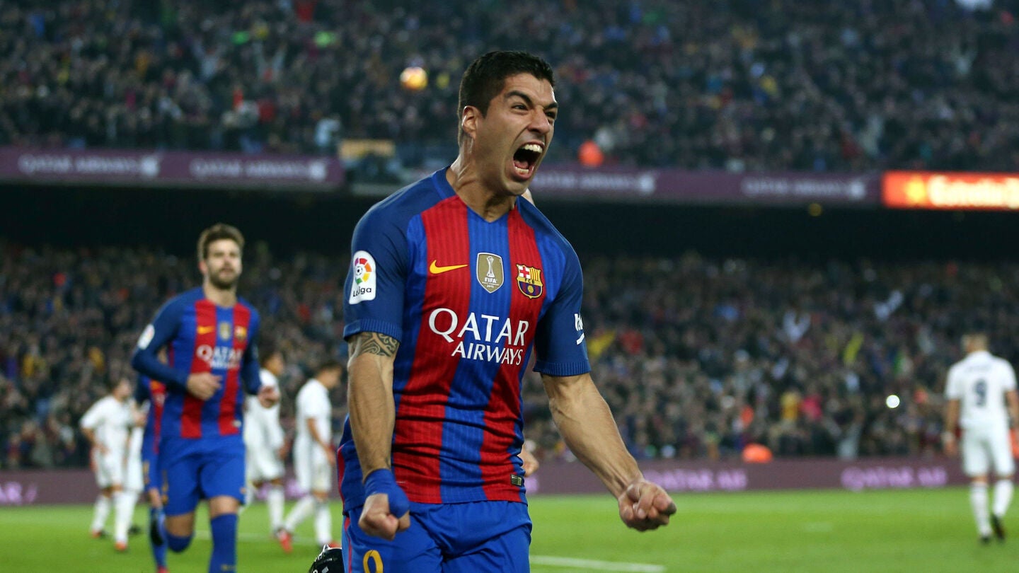 Su&aacute;rez celebra su gol ante el Real Madrid
