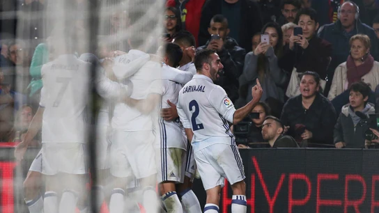 Peineta de Carvajal a la grada del Camp Nou Peineta de Carvajal a la grada del Camp Nou