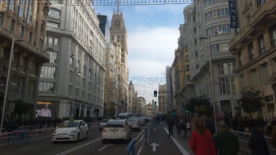 La Gran Vía madrileña con parte de su tráfico restringido Gran Vía peatonal