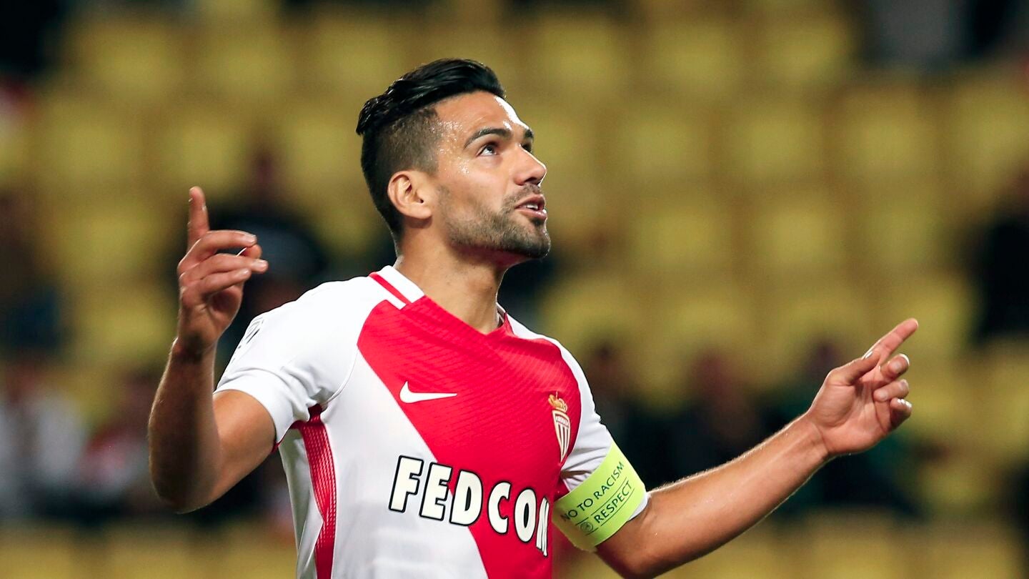 Radamel Falcao celebra un gol con el M&oacute;naco