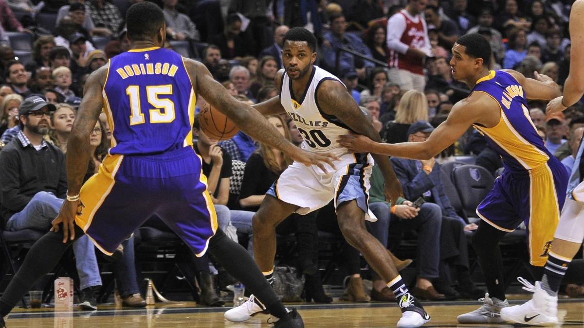 Troy Daniels, ante los Lakers