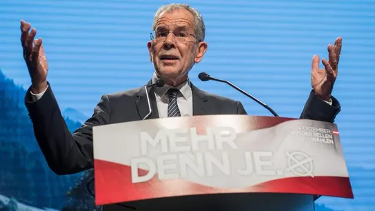 Alexander Van der Bellen  Alexander Van der Bellen