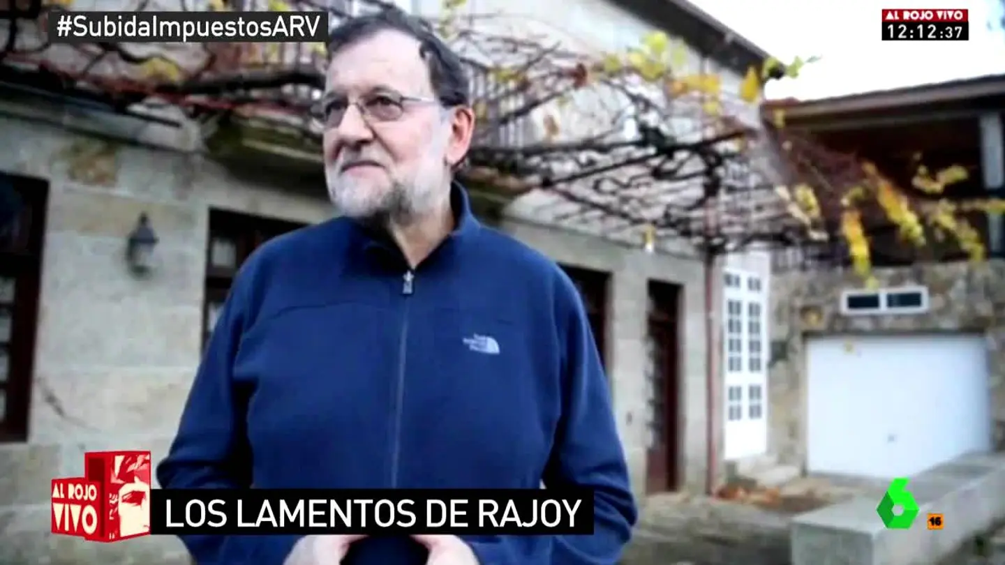 Mariano Rajoy habla con los medios Mariano Rajoy habla con los medios