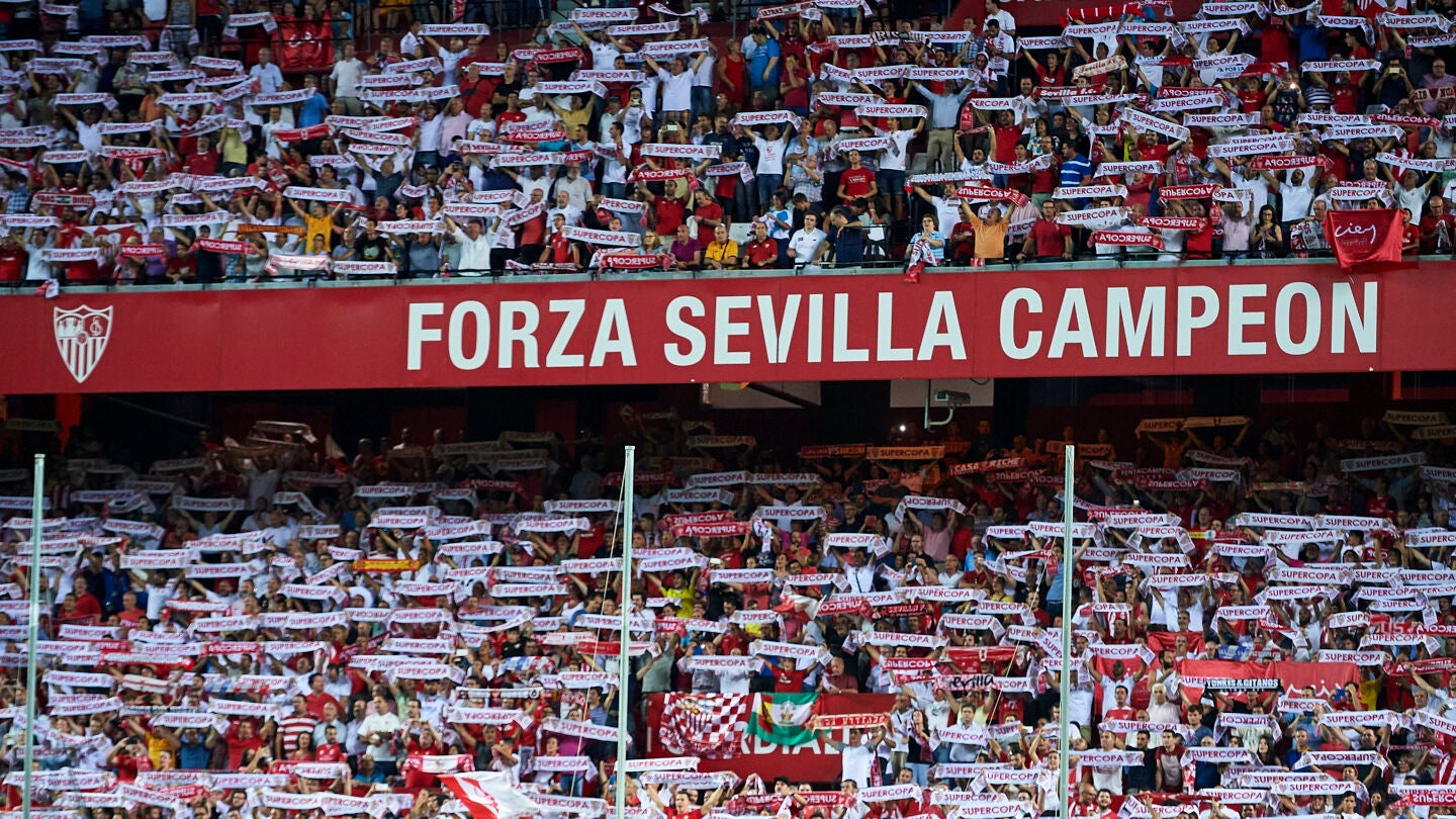 La afici&oacute;n del Sevilla en el S&aacute;nchez Pizju&aacute;n