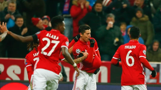 Lewandowski celebra su gol ante el Atlético de Madrid Lewandowski celebra su gol ante el Atlético de Madrid