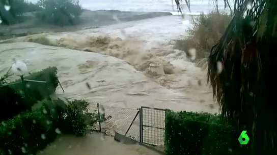 Frame 22.220971 de: vecinos enfadados cartama Frame 22.220971 de: vecinos enfadados cartama