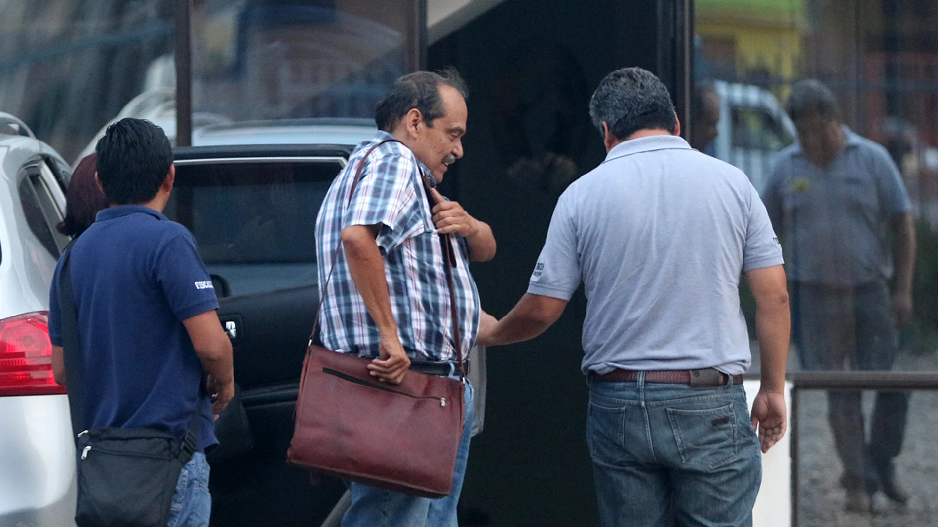 Fiscales detienen al director general de la aerolínea boliviana Lamia, Gustavo Vargas Gamboa