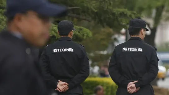 Agentes de la policía china Agentes de la policía china