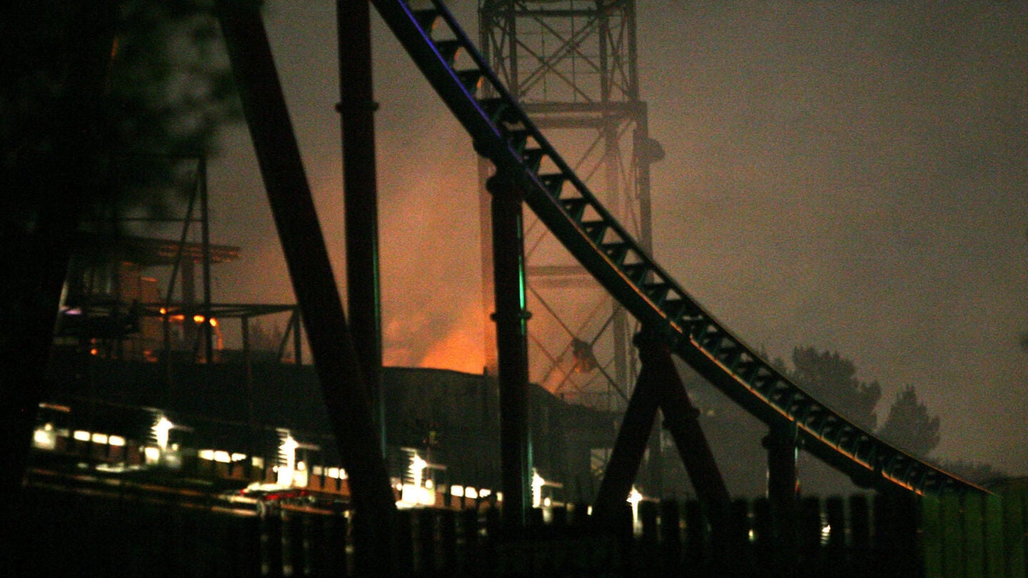 Incendio en Ferrari Land