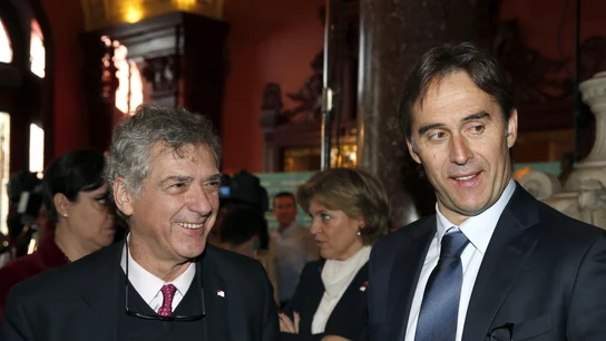 Julen Lopetegui, seleccionador nacional, junto a Villar Julen Lopetegui, seleccionador nacional, junto a Villar
