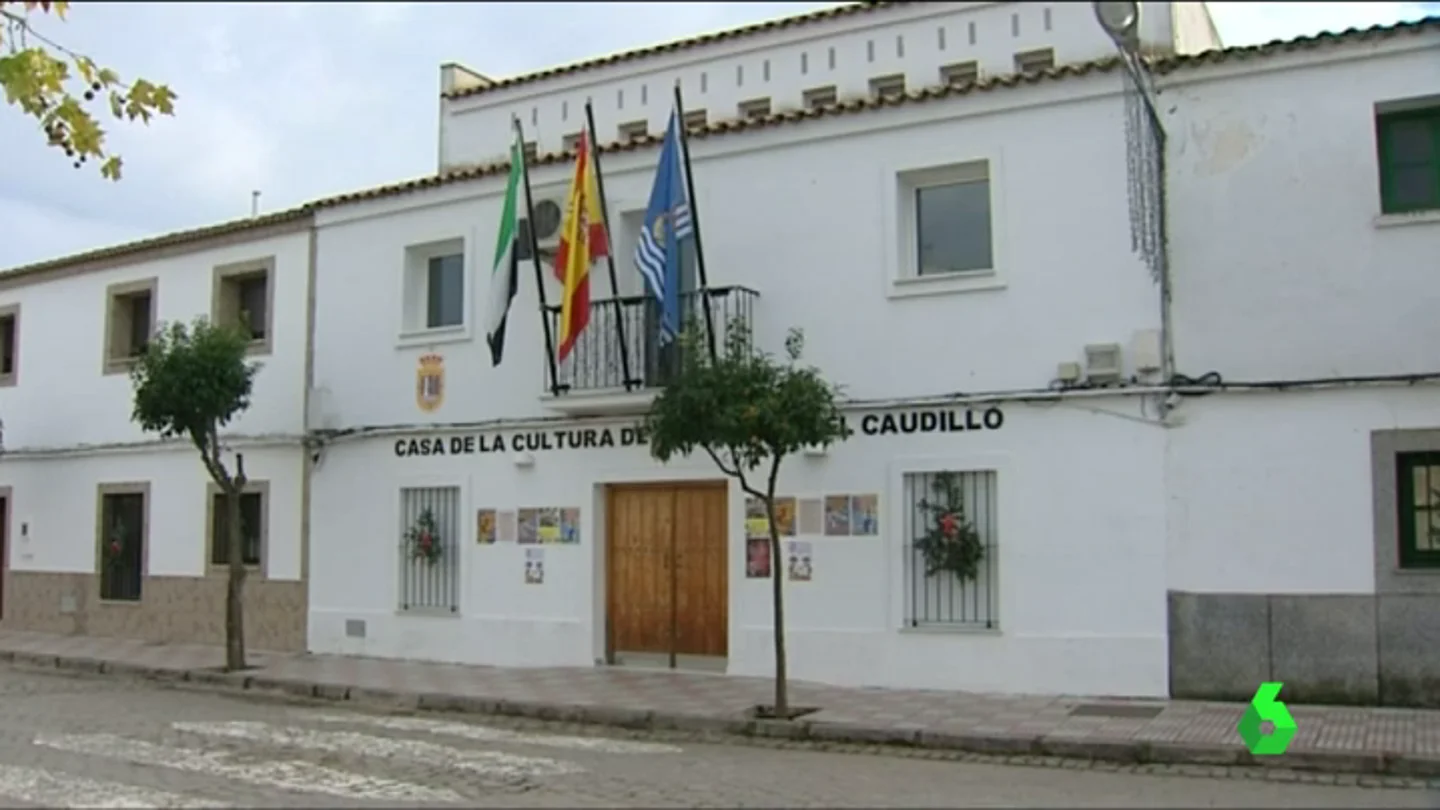 Frame 0.0 de: Un juez obliga a Guadiana del Caudillo a cambiar de nombre para cumplir con la ley de la Memoria Histórica Frame 0.0 de: Un juez obliga a Guadiana del Caudillo a cambiar de nombre para cumplir con la ley de la Memoria Histórica