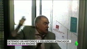Frame 12.865734 de: Detenido un histórico y peligroso atracador de bancos en Madrid