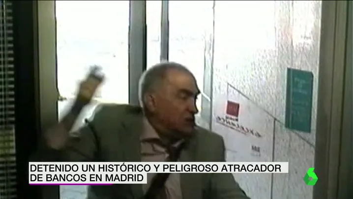 Frame 12.865734 de: Detenido un histórico y peligroso atracador de bancos en Madrid