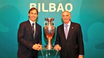 Lopetegui e Iríbar, en la presentación del logo