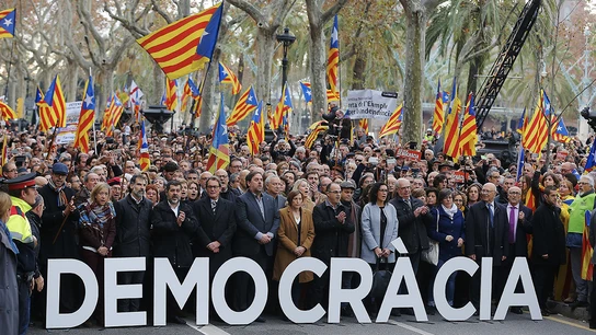 Comitiva de apoyo a Forcadell antes de declarar ante el TSJC Comitiva de apoyo a Forcadell antes de declarar ante el TSJC