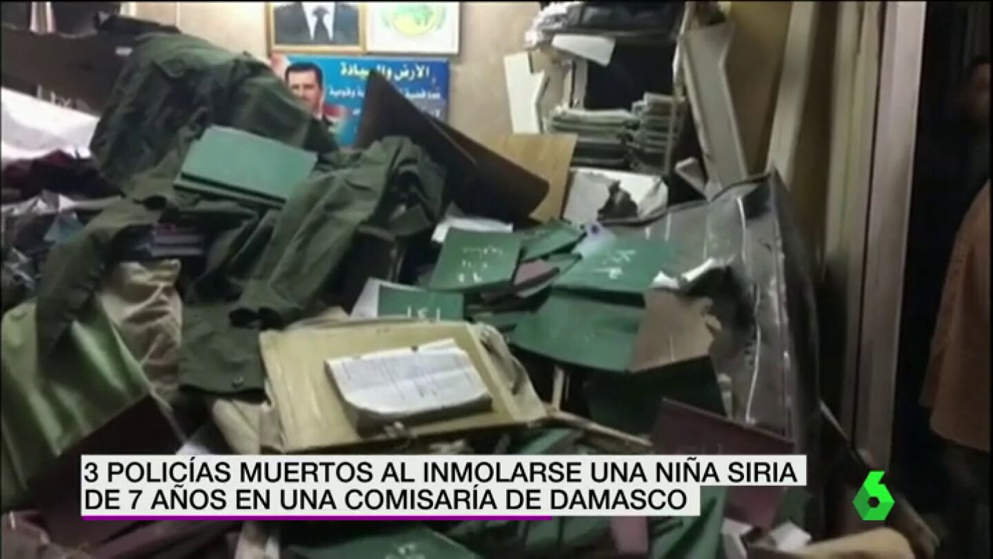 Frame 14.39666 de: ATENTADO NI&Atilde;A