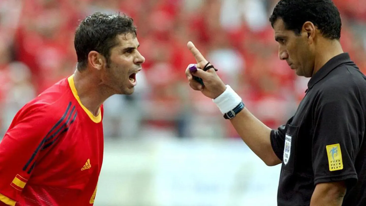 Hierro, en el Mundial de Corea y Japón 2002 Hierro, en el Mundial de Corea y Japón 2002