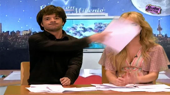 Ángel Martín se pasa de la raya con Patricia Conde Ángel Martín se pasa de la raya con Patricia Conde