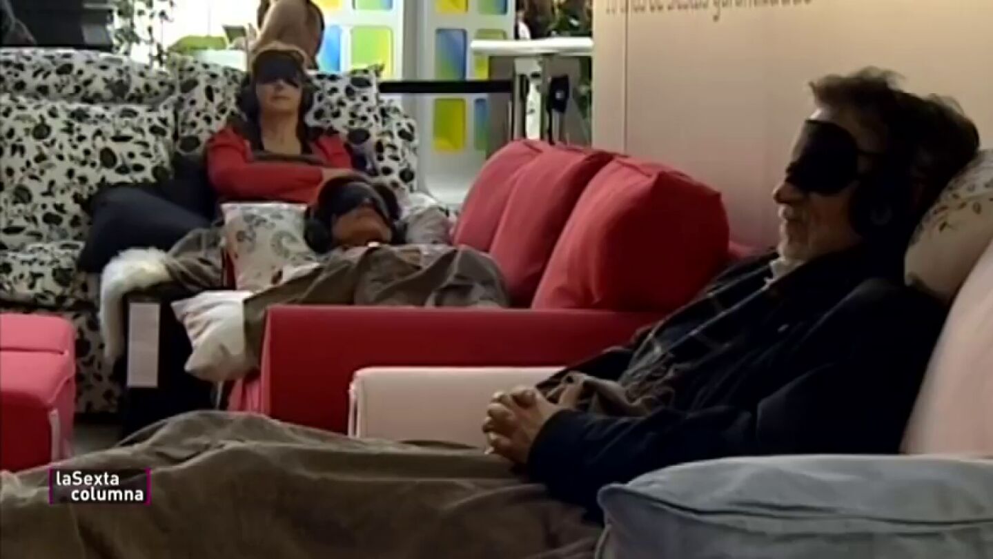 Frame 23.231693 de: Los medios extranjeros ense&ntilde;an en sus pa&iacute;ses que Espa&ntilde;a se para a las dos de la tarde para dormir la siesta
