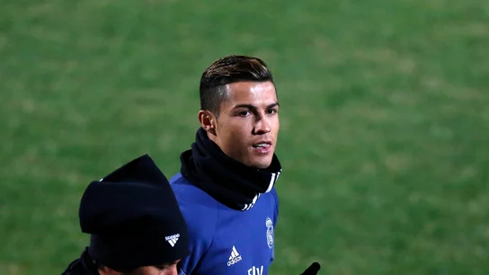 Cristiano Ronaldo, en un entrenamiento en Japón Cristiano Ronaldo, en un entrenamiento en Japón