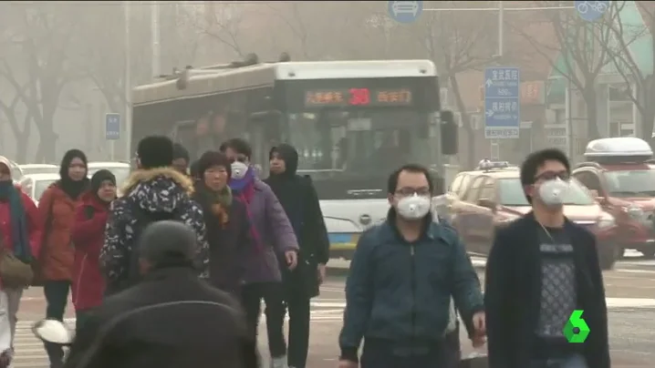 Frame 9.333333 de: CONTAMINACIÃ“N PEKÃN