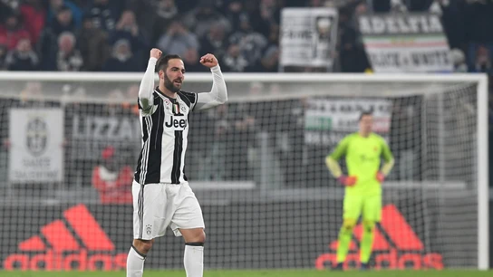 Higuaín celebra su gol ante la Roma Higuaín celebra su gol ante la Roma