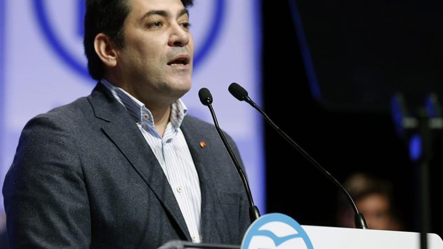 El alcalde de Alcorc&oacute;n, David P&eacute;rez, durante su intervenci&oacute;n en un mitin con militantes del PP madrile&ntilde;o. 