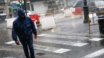 Calles cortadas por el temporal de lluvia