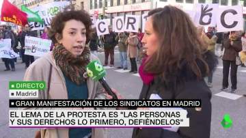 Adriana, estudiante en la manifestación sindical