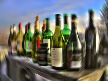 Qué risas, pero vuestra salud se ve borrosa, amigos. Qué risas, pero vuestra salud se ve borrosa, amigos.