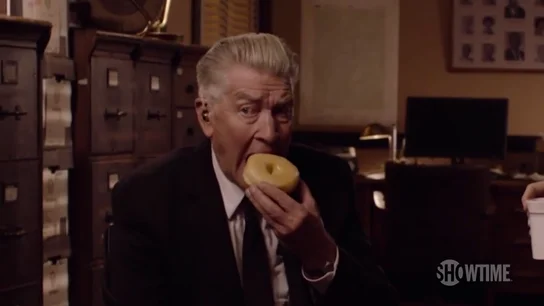 Frame 1.084748 de: David Lynch protagoniza el nuevo avance de 'Twin Peaks' Frame 1.084748 de: David Lynch protagoniza el nuevo avance de 'Twin Peaks'