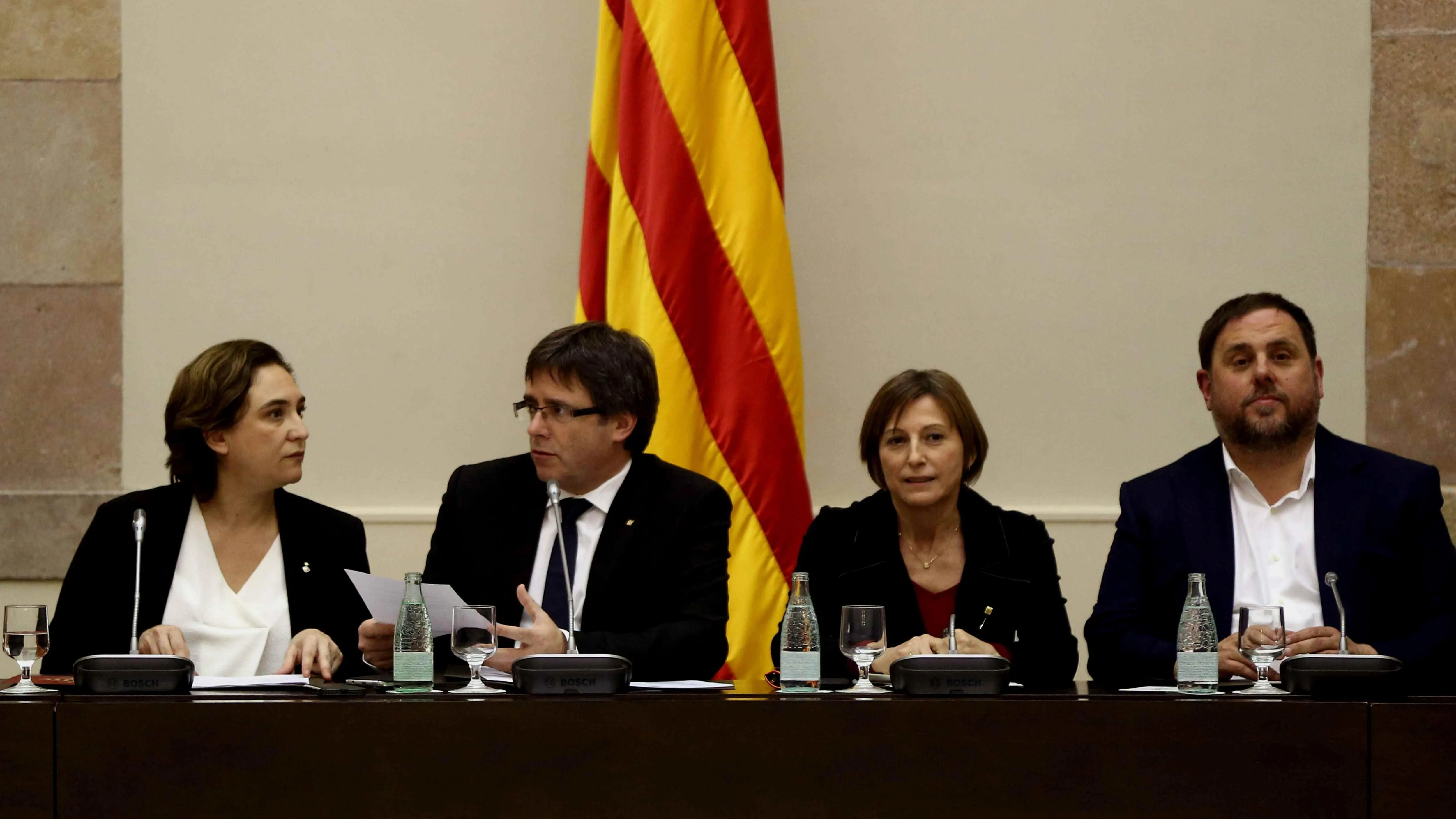 Ada Colau, Carles Puigdemont, Carme Forcadell y Oriol Junqueras