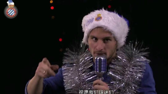 Piatti canta un villancico en chino