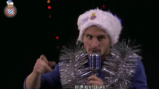 Piatti canta un villancico en chino Piatti canta un villancico en chino