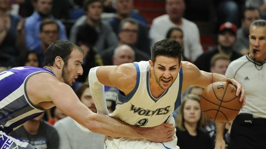 Ricky Rubio, ante Koufos Ricky Rubio, ante Koufos