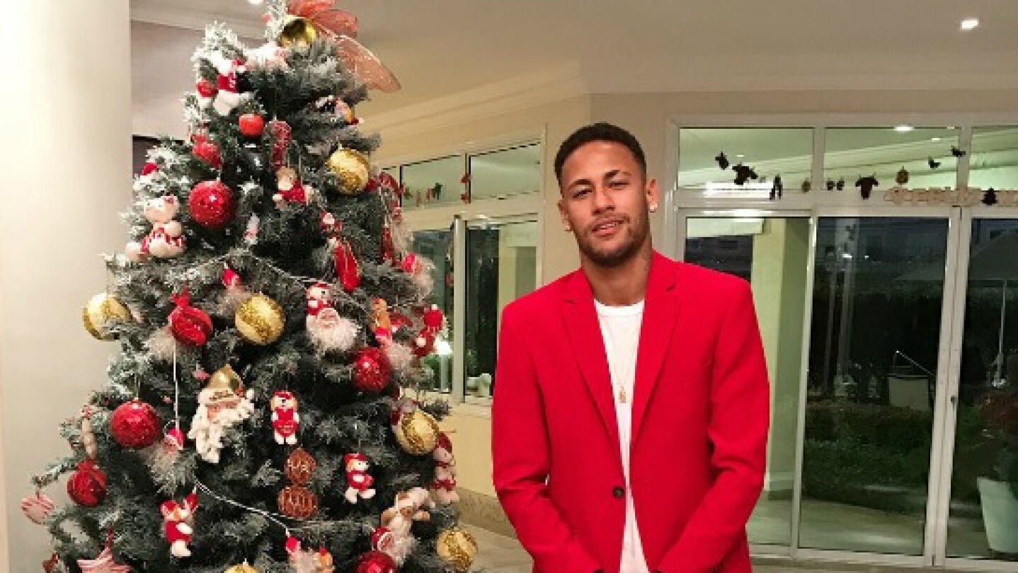 Neymar, un particular Papa Noel