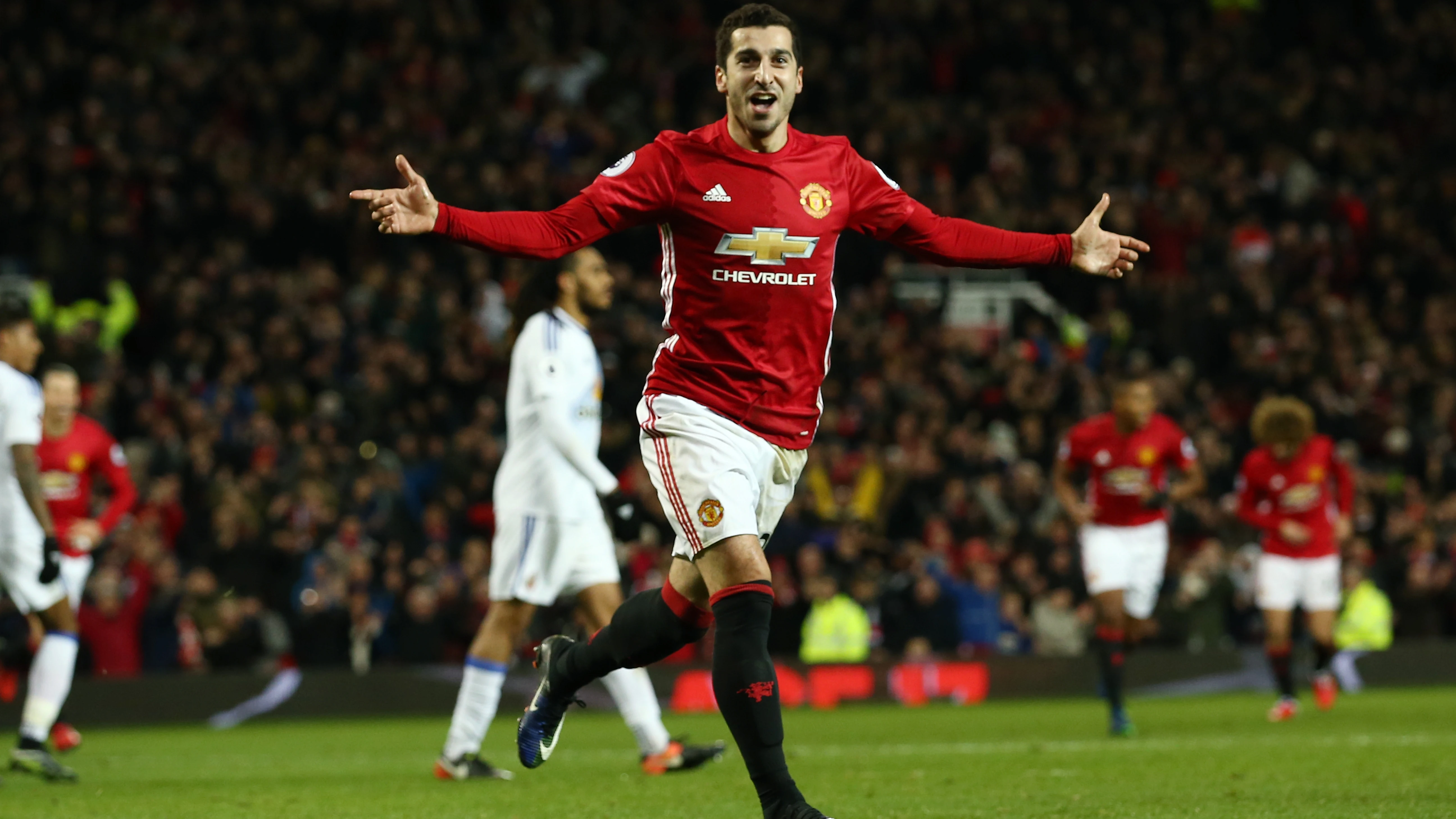 Mkhitaryan celebra su gol ante el Sunderland Mkhitaryan celebra su gol ante el Sunderland