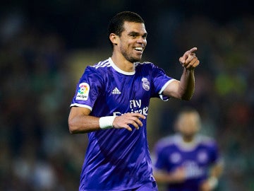 Pepe, defensa del Real Madrid Pepe, defensa del Real Madrid