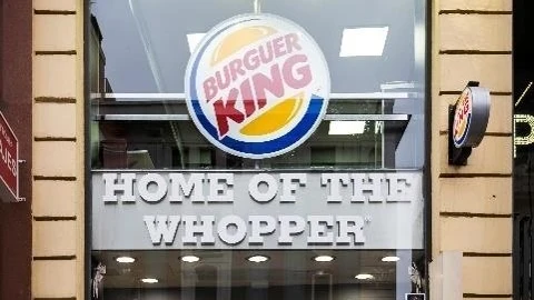 Burguer King castellaniza su nombre