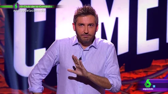 Frame 65.484934 de: "Mis amigos son 'adultescentes', cuarentones que piensan sólo en divertirse", este martes en El Club de la Comedia Frame 65.484934 de: "Mis amigos son 'adultescentes', cuarentones que piensan sólo en divertirse", este martes en El Club de la Comedia