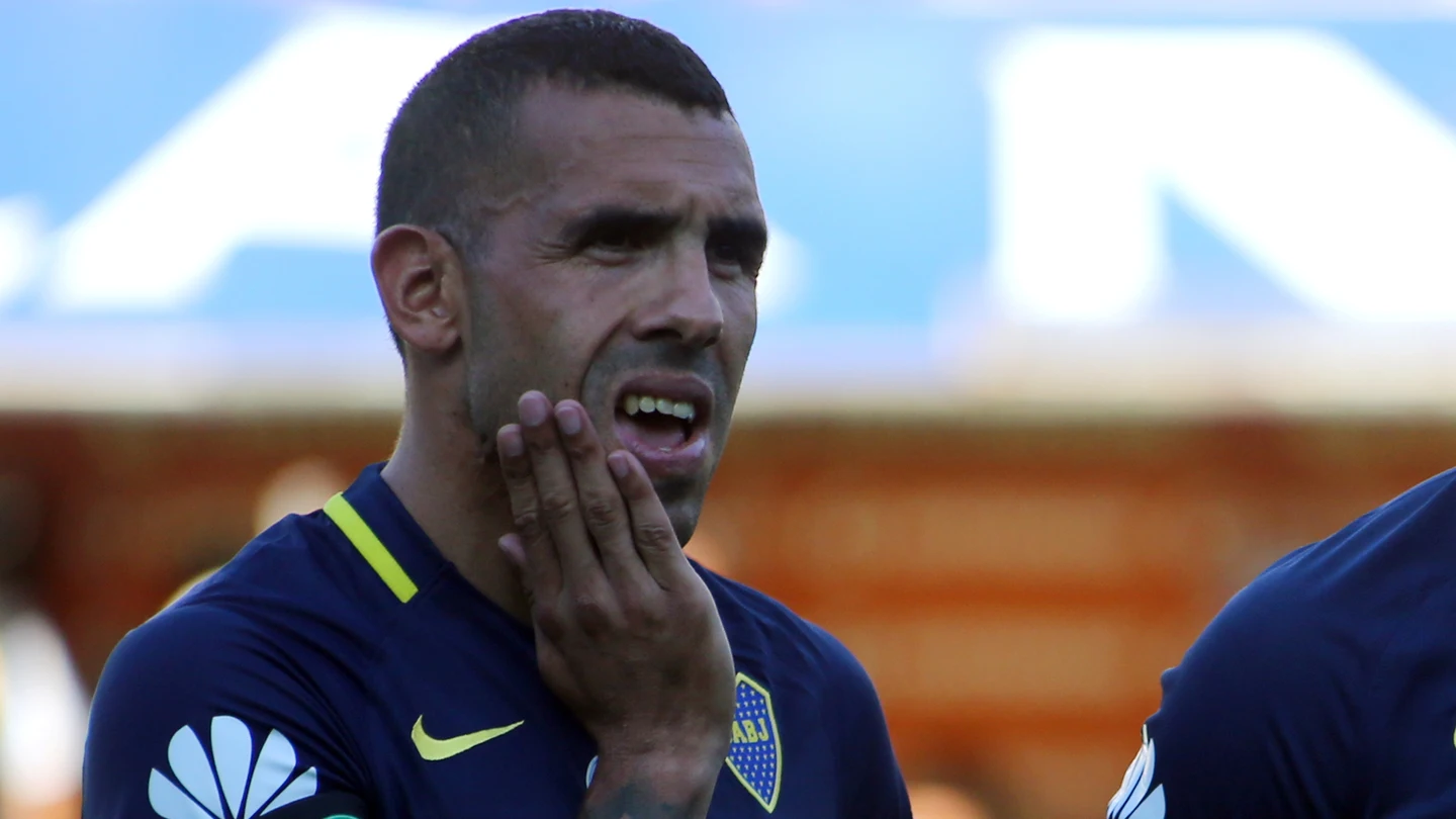 Carlos Tévez, en un partido con Boca Juniors Carlos Tévez, en un partido con Boca Juniors
