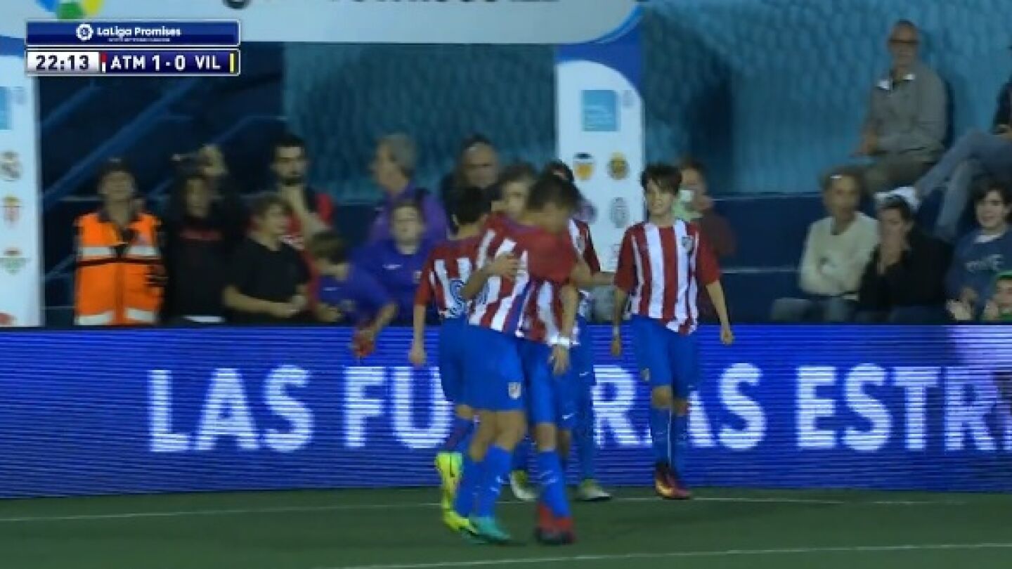 Alejandro Garncacho celebra su gol ante el Villarreal