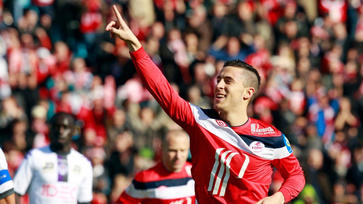 Un compa&ntilde;ero de Hazard en el Lille desvela que el belga "bebi&oacute; durante toda la noche, pero hizo un hat-trick en media hora" en su &uacute;ltimo partido