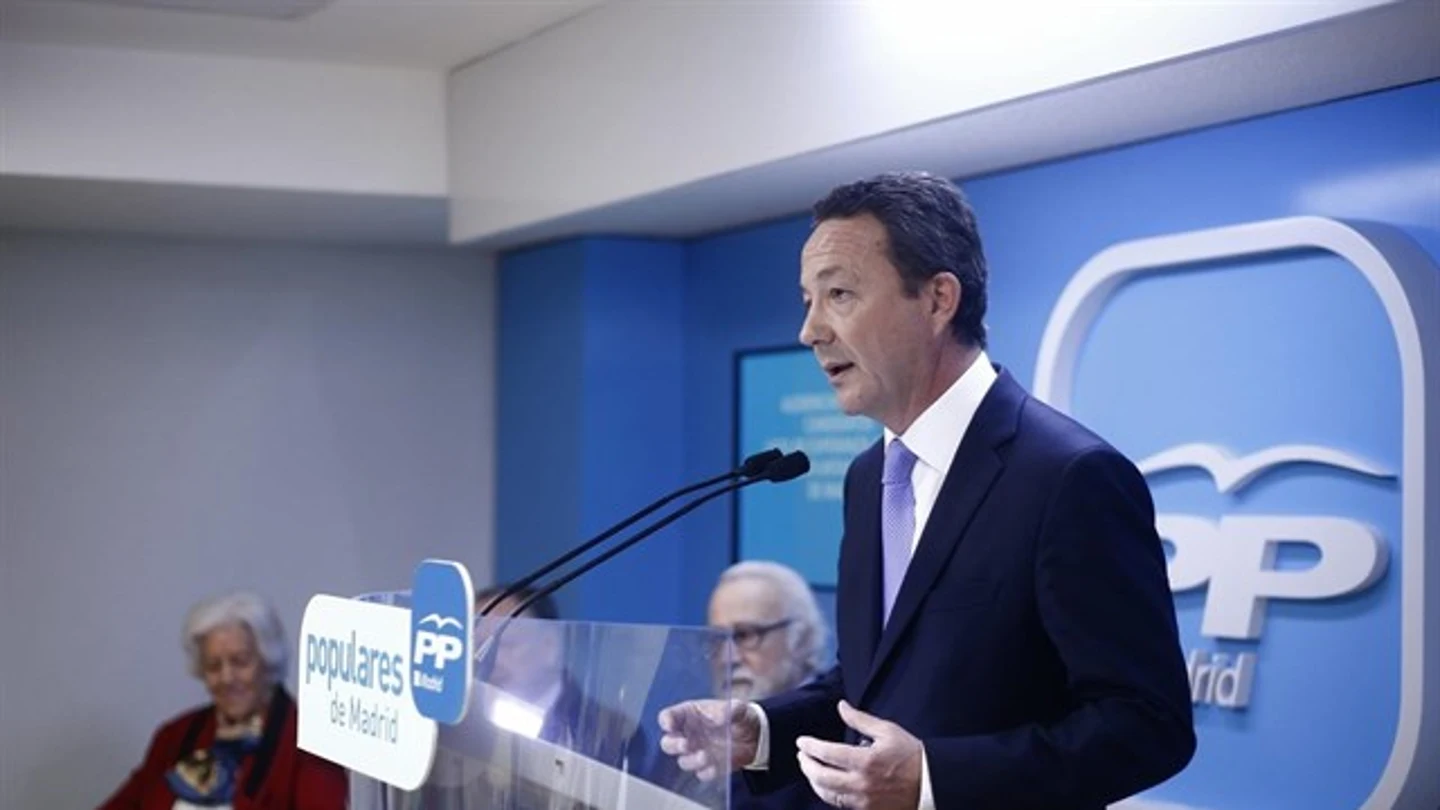 Íñigo Henríquez de Luna Íñigo Henríquez de Luna