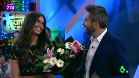 Cristina Pedroche le gasta una inocentada a Frank Blanco Cristina Pedroche le gasta una inocentada a Frank Blanco