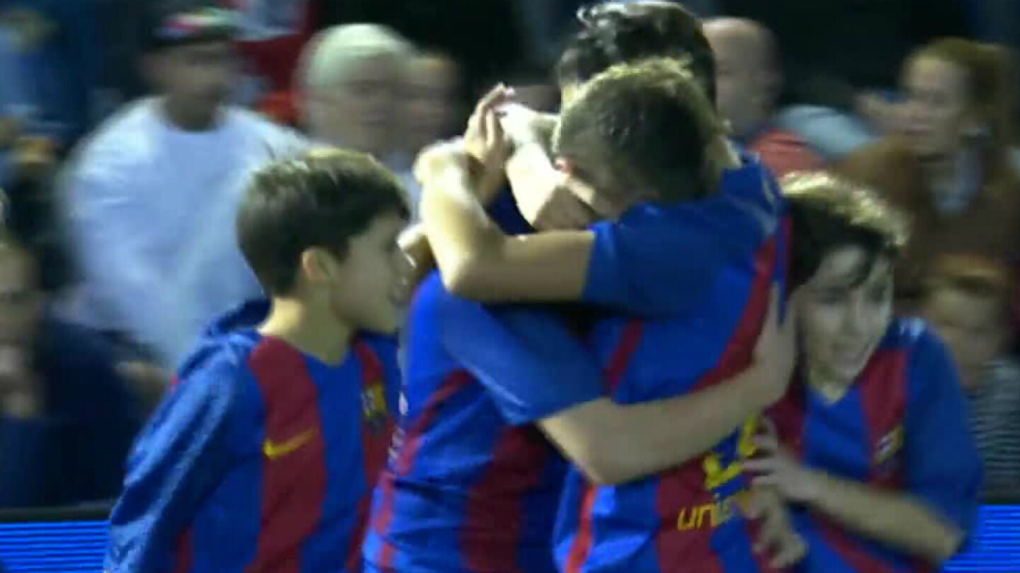 Xavi Planas celebra un gol