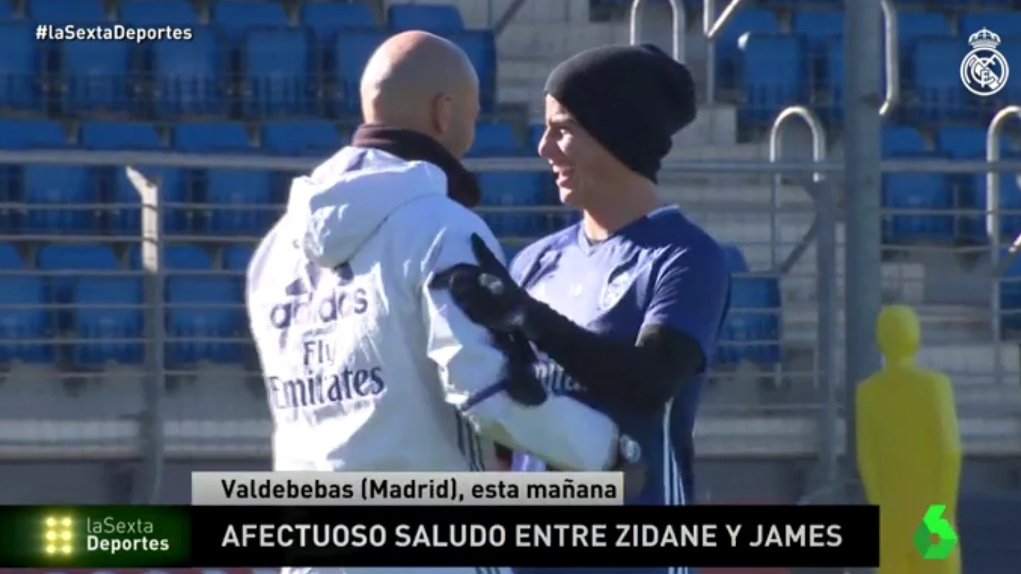 El abrazo entre Zidane y James 