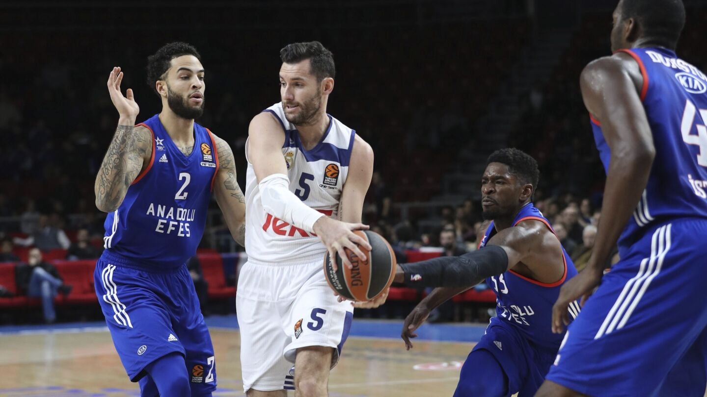 Rudy Fern&aacute;ndez durante el partido ante el Anadolu Efes 